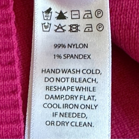 Bailey 44 Ribbed Knit Semi Cropped Halter Top Hot Pink Size M NWT Fitted - Picture 6 of 6